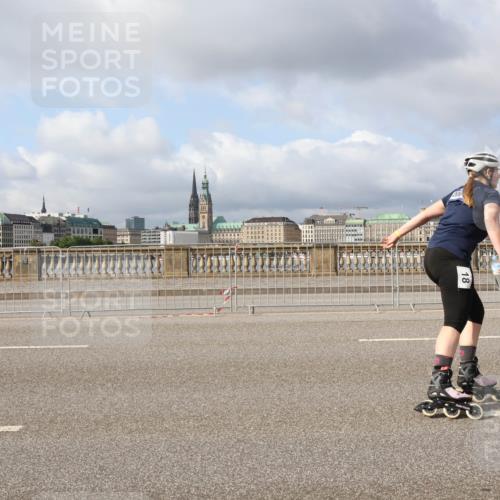 29.06.2025 - hella hamburg halbmarathon Lena Gebhardt http://msf.ph/oto/8421042 29.06.2025 08:57:42 Lombardsbrücke 8, 463 meine-sportfotos.de