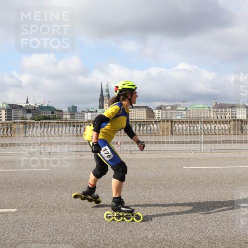 29.06.2025 - hella hamburg halbmarathon Lena Gebhardt http://msf.ph/oto/8421224 29.06.2025 08:57:46 Lombardsbrücke 176 meine-sportfotos.de