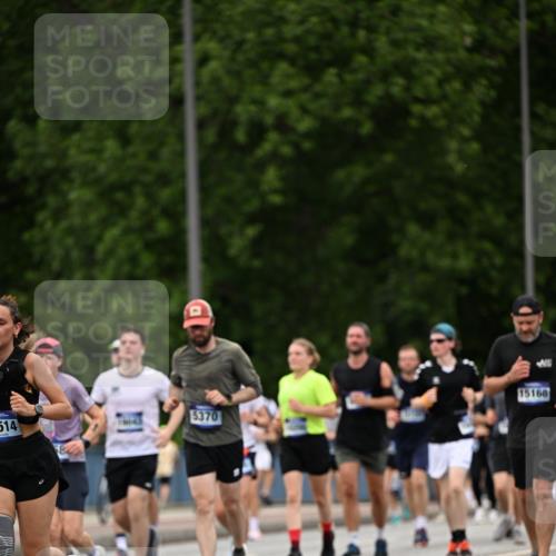29.06.2025 - hella hamburg halbmarathon Dr. Thomas Lammeyer http://msf.ph/oto/8421793 29.06.2025 10:47:49 Kennedybrücke 1226, 1310, 1467, 1788, 1816, 1878, 2103, 2158, 2267, 2361, 2538, 2971, 3288, 3518, 4105, 4177, 4302, 5265, 5370, 5720, 5755, 6012, 7205, 7461, 7872, 8135, 8991, 9831, 9976, 10083, 10200, 10202 meine-sportfotos.de