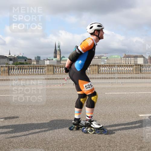 29.06.2025 - hella hamburg halbmarathon Lena Gebhardt http://msf.ph/oto/8421872 29.06.2025 08:57:47 Lombardsbrücke 525 meine-sportfotos.de