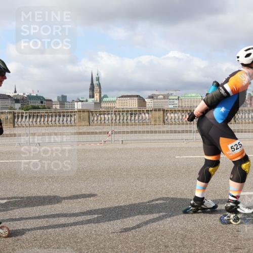 29.06.2025 - hella hamburg halbmarathon Lena Gebhardt http://msf.ph/oto/8421935 29.06.2025 08:57:48 Lombardsbrücke 525 meine-sportfotos.de