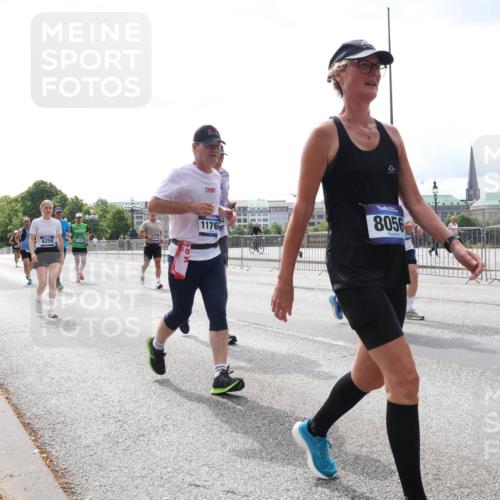 29.06.2025 - hella hamburg halbmarathon Lena Gebhardt http://msf.ph/oto/8421983 29.06.2025 10:27:50 Lombardsbrücke 6259, 1176, 8056, 1148, 2080, 3389, 4372, 5177, 5285, 5847, 6214, 6632, 7497, 7764, 7978, 8085, 8215, 9567, 9688, 10158, 10412, 10413, 11256, 11692, 11739, 12500, 12780, 12823, 12842, 13043, 13568, 13678, 13860, 14155, 14206, 15607, 15608, 16569, 16804, 16838, 17427, 17791, 18012, 18097, 18301, 18626, 18766 meine-sportfotos.de