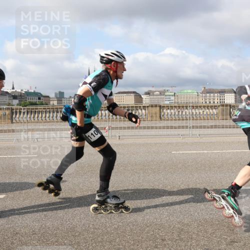 29.06.2025 - hella hamburg halbmarathon Lena Gebhardt http://msf.ph/oto/8422127 29.06.2025 08:57:48 Lombardsbrücke 109, 110, 51 meine-sportfotos.de