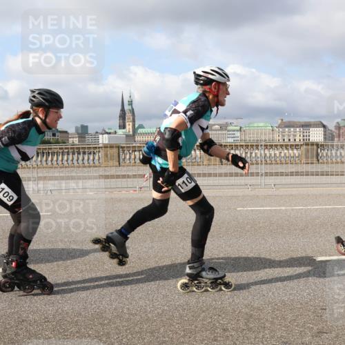 29.06.2025 - hella hamburg halbmarathon Lena Gebhardt http://msf.ph/oto/8422151 29.06.2025 08:57:48 Lombardsbrücke 109, 110, 51 meine-sportfotos.de