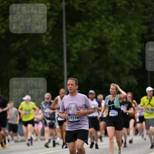29.06.2025 - hella hamburg halbmarathon Dr. Thomas Lammeyer http://msf.ph/oto/8422188 29.06.2025 10:48:05 Kennedybrücke 1816, 1878, 2158, 2343, 2361, 5214, 5370, 5649, 5720, 6012, 6096, 6931, 7197, 7205, 7461, 8135, 8504, 8991, 9704, 9831, 9976, 10083, 10200, 10202, 11279 meine-sportfotos.de