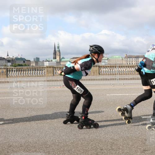 29.06.2025 - hella hamburg halbmarathon Lena Gebhardt http://msf.ph/oto/8422230 29.06.2025 08:57:48 Lombardsbrücke 109, 110 meine-sportfotos.de