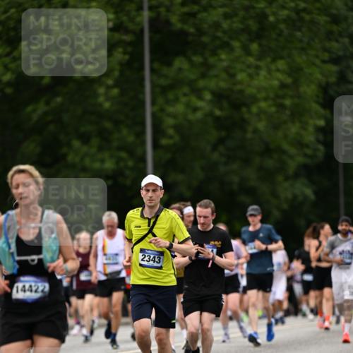 29.06.2025 - hella hamburg halbmarathon Dr. Thomas Lammeyer http://msf.ph/oto/8422311 29.06.2025 10:48:09 Kennedybrücke 1816, 1878, 2343, 2361, 3597, 4636, 5001, 5192, 5201, 5214, 5649, 5720, 6012, 6096, 6931, 7197, 7205, 8135, 8504, 9704, 9831, 10083, 10097, 10200, 10202, 11279 meine-sportfotos.de