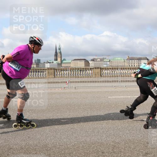 29.06.2025 - hella hamburg halbmarathon Lena Gebhardt http://msf.ph/oto/8422316 29.06.2025 08:57:49 Lombardsbrücke 20524, 109 meine-sportfotos.de