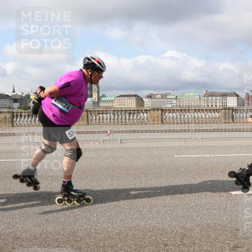 29.06.2025 - hella hamburg halbmarathon Lena Gebhardt http://msf.ph/oto/8422347 29.06.2025 08:57:49 Lombardsbrücke 20524, 109 meine-sportfotos.de