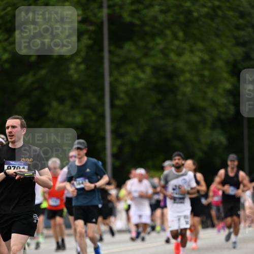 29.06.2025 - hella hamburg halbmarathon Dr. Thomas Lammeyer http://msf.ph/oto/8422403 29.06.2025 10:48:12 Kennedybrücke 1816, 2258, 2343, 2361, 3597, 4636, 4866, 5001, 5192, 5201, 5214, 5649, 5720, 5902, 5905, 6012, 6096, 6334, 6931, 7197, 7205, 8504, 9704, 10006, 10097, 10202, 10220, 11279 meine-sportfotos.de