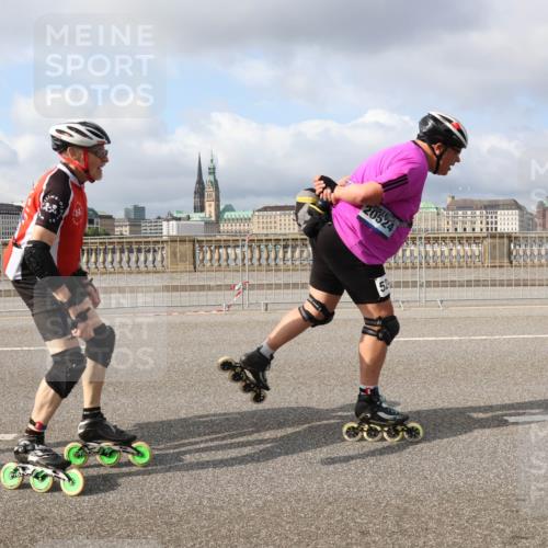 29.06.2025 - hella hamburg halbmarathon Lena Gebhardt http://msf.ph/oto/8422431 29.06.2025 08:57:49 Lombardsbrücke 20524 meine-sportfotos.de