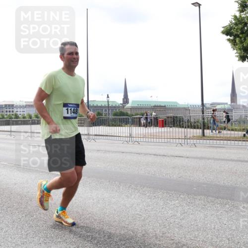 29.06.2025 - hella hamburg halbmarathon Lena Gebhardt http://msf.ph/oto/8422743 29.06.2025 10:28:00 Lombardsbrücke 1148, 1148, 2080, 3389, 3445, 5177, 5369, 5604, 5847, 6214, 6632, 7497, 7764, 7978, 8085, 8215, 9567, 9653, 9654, 9688, 10158, 10412, 10413, 11692, 11739, 12780, 12823, 12842, 13043, 13568, 13678, 13860, 14017, 14155, 14206, 15123, 15607, 15608, 16569, 16804, 16838, 17427, 17791, 18012, 18256, 18301, 18626 meine-sportfotos.de
