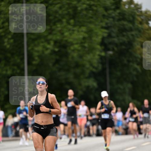 29.06.2025 - hella hamburg halbmarathon Dr. Thomas Lammeyer http://msf.ph/oto/8423038 29.06.2025 10:48:36 Kennedybrücke 1026, 1095, 1400, 1459, 1802, 1804, 2073, 2258, 2674, 2733, 3065, 3597, 4636, 4866, 4968, 5001, 5127, 5192, 5201, 5355, 5902, 5905, 6036, 6226, 6334, 7489, 8058, 8591, 8763, 8870, 9331, 9333, 9879, 10006, 10097, 10220, 10285, 10553, 10707, 11093 meine-sportfotos.de
