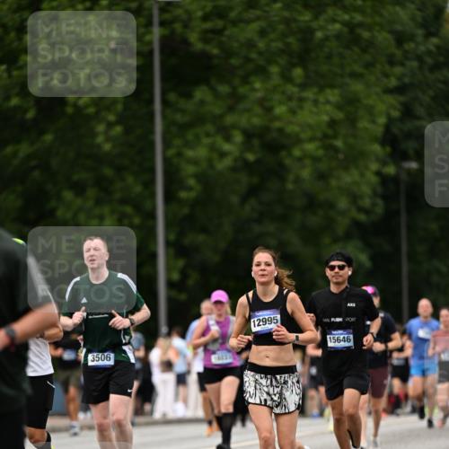 29.06.2025 - hella hamburg halbmarathon Dr. Thomas Lammeyer http://msf.ph/oto/8423788 29.06.2025 10:49:06 Kennedybrücke 1273, 1685, 1713, 2186, 2692, 3238, 3506, 3596, 4215, 5730, 5731, 6002, 6036, 6895, 6922, 7541, 7610, 7818, 8605, 10223, 10303, 10304 meine-sportfotos.de