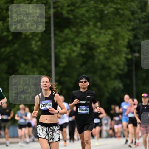 29.06.2025 - hella hamburg halbmarathon Dr. Thomas Lammeyer http://msf.ph/oto/8423840 29.06.2025 10:49:08 Kennedybrücke 1273, 1685, 1713, 2692, 3238, 3506, 3596, 4215, 5730, 5731, 6002, 6895, 6922, 7541, 7610, 7818, 8605, 10223, 10303, 10304 meine-sportfotos.de