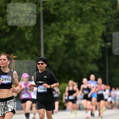 29.06.2025 - hella hamburg halbmarathon Dr. Thomas Lammeyer http://msf.ph/oto/8423872 29.06.2025 10:49:09 Kennedybrücke 1273, 1685, 1713, 3238, 3506, 3596, 4215, 5730, 5731, 6002, 6895, 6922, 7216, 7541, 7610, 7818, 8605, 9085, 10223, 10303, 10304 meine-sportfotos.de