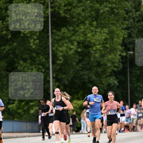 29.06.2025 - hella hamburg halbmarathon Dr. Thomas Lammeyer http://msf.ph/oto/8423939 29.06.2025 10:49:11 Kennedybrücke 1273, 1685, 1713, 3238, 3506, 4215, 5730, 5731, 6002, 6895, 6922, 7216, 7541, 7610, 7818, 8605, 9084, 9085, 10223, 10303, 10304 meine-sportfotos.de