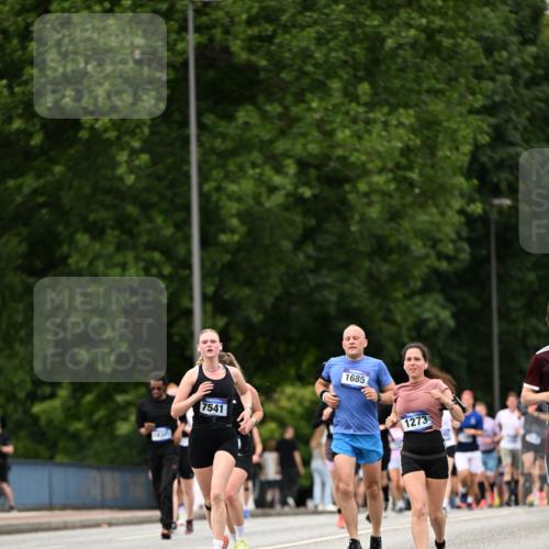 29.06.2025 - hella hamburg halbmarathon Dr. Thomas Lammeyer http://msf.ph/oto/8423948 29.06.2025 10:49:11 Kennedybrücke 1273, 1685, 1713, 3238, 3506, 4215, 5730, 5731, 6002, 6895, 6922, 7216, 7541, 7610, 7818, 8605, 9084, 9085, 10223, 10303, 10304 meine-sportfotos.de