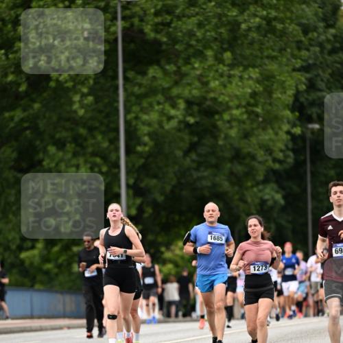 29.06.2025 - hella hamburg halbmarathon Dr. Thomas Lammeyer http://msf.ph/oto/8423961 29.06.2025 10:49:12 Kennedybrücke 1273, 1685, 1713, 3238, 3506, 4215, 5730, 5731, 6002, 6922, 7216, 7541, 7610, 7818, 8605, 9084, 9085, 10223, 10303, 10304 meine-sportfotos.de
