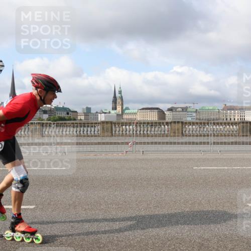 29.06.2025 - hella hamburg halbmarathon Lena Gebhardt http://msf.ph/oto/8424053 29.06.2025 08:58:13 Lombardsbrücke 100 meine-sportfotos.de
