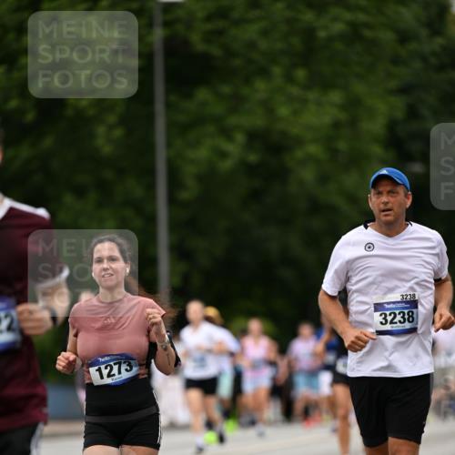 29.06.2025 - hella hamburg halbmarathon Dr. Thomas Lammeyer http://msf.ph/oto/8424104 29.06.2025 10:49:17 Kennedybrücke 1024, 1273, 1685, 1713, 3238, 3506, 4215, 6002, 6841, 6922, 7216, 7541, 7610, 7818, 8605, 8745, 9084, 9085, 10223, 10303, 10304 meine-sportfotos.de