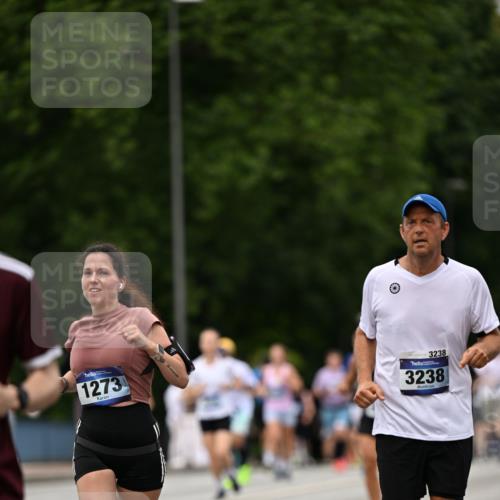 29.06.2025 - hella hamburg halbmarathon Dr. Thomas Lammeyer http://msf.ph/oto/8424109 29.06.2025 10:49:17 Kennedybrücke 1024, 1273, 1685, 1713, 3238, 3506, 4215, 6002, 6841, 6922, 7216, 7541, 7610, 7818, 8605, 8745, 9084, 9085, 10223, 10303, 10304 meine-sportfotos.de