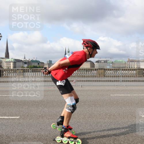 29.06.2025 - hella hamburg halbmarathon Lena Gebhardt http://msf.ph/oto/8424114 29.06.2025 08:58:13 Lombardsbrücke 100 meine-sportfotos.de