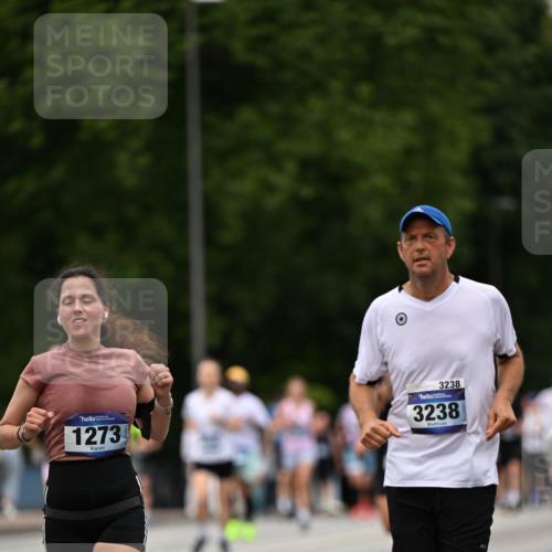 29.06.2025 - hella hamburg halbmarathon Dr. Thomas Lammeyer http://msf.ph/oto/8424120 29.06.2025 10:49:17 Kennedybrücke 1024, 1273, 1685, 1713, 3238, 3506, 4215, 6002, 6841, 6922, 7216, 7541, 7610, 7818, 8605, 8745, 9084, 9085, 10223, 10303, 10304 meine-sportfotos.de