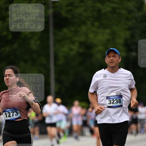 29.06.2025 - hella hamburg halbmarathon Dr. Thomas Lammeyer http://msf.ph/oto/8424126 29.06.2025 10:49:17 Kennedybrücke 1024, 1273, 1685, 1713, 3238, 3506, 4215, 6002, 6841, 6922, 7216, 7541, 7610, 7818, 8605, 8745, 9084, 9085, 10223, 10303, 10304 meine-sportfotos.de
