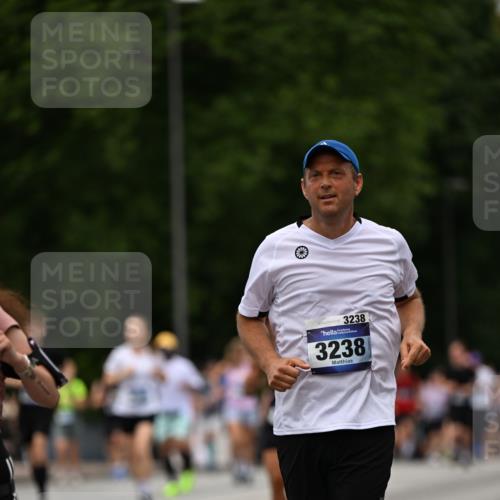 29.06.2025 - hella hamburg halbmarathon Dr. Thomas Lammeyer http://msf.ph/oto/8424144 29.06.2025 10:49:18 Kennedybrücke 1024, 1273, 1685, 1713, 3238, 3506, 6002, 6841, 6922, 7216, 7541, 7610, 7818, 8605, 8745, 8907, 9084, 9085, 10223, 10303, 10304 meine-sportfotos.de