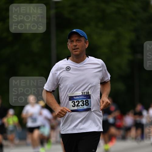 29.06.2025 - hella hamburg halbmarathon Dr. Thomas Lammeyer http://msf.ph/oto/8424162 29.06.2025 10:49:19 Kennedybrücke 1024, 1273, 1685, 1713, 1798, 3238, 3506, 6002, 6841, 6922, 7216, 7541, 7610, 7818, 8605, 8745, 8907, 9084, 9085, 10223, 10303, 10304 meine-sportfotos.de
