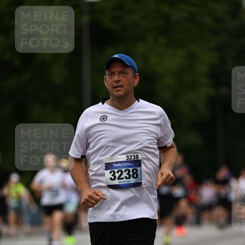 29.06.2025 - hella hamburg halbmarathon Dr. Thomas Lammeyer http://msf.ph/oto/8424167 29.06.2025 10:49:19 Kennedybrücke 1024, 1273, 1685, 1713, 1798, 3238, 3506, 6002, 6841, 6922, 7216, 7541, 7610, 7818, 8605, 8745, 8907, 9084, 9085, 10223, 10303, 10304 meine-sportfotos.de