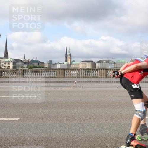 29.06.2025 - hella hamburg halbmarathon Lena Gebhardt http://msf.ph/oto/8424185 29.06.2025 08:58:14 Lombardsbrücke 100 meine-sportfotos.de