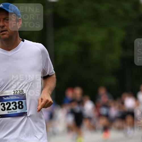 29.06.2025 - hella hamburg halbmarathon Dr. Thomas Lammeyer http://msf.ph/oto/8424203 29.06.2025 10:49:20 Kennedybrücke 1024, 1273, 1685, 1713, 1798, 3238, 3506, 4388, 6002, 6841, 6888, 6922, 7216, 7541, 7610, 8605, 8745, 8907, 9084, 9085, 10223, 10303, 10304 meine-sportfotos.de