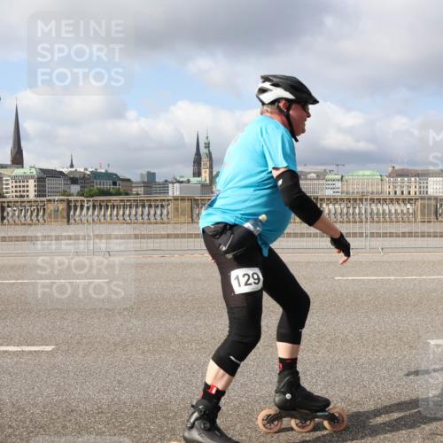 29.06.2025 - hella hamburg halbmarathon Lena Gebhardt http://msf.ph/oto/8424497 29.06.2025 08:58:25 Lombardsbrücke 129 meine-sportfotos.de