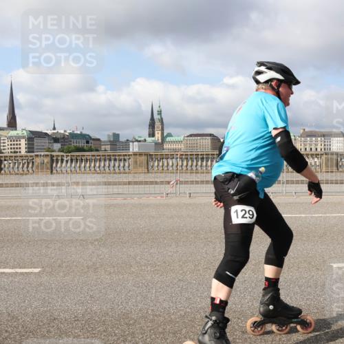 29.06.2025 - hella hamburg halbmarathon Lena Gebhardt http://msf.ph/oto/8424517 29.06.2025 08:58:25 Lombardsbrücke 129 meine-sportfotos.de