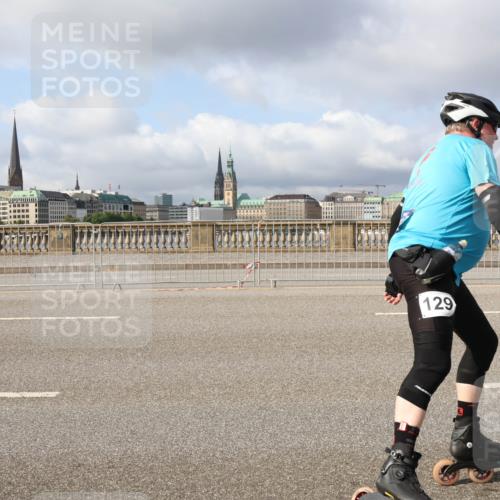 29.06.2025 - hella hamburg halbmarathon Lena Gebhardt http://msf.ph/oto/8424541 29.06.2025 08:58:25 Lombardsbrücke 129 meine-sportfotos.de