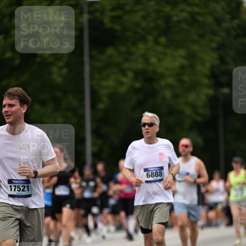 29.06.2025 - hella hamburg halbmarathon Dr. Thomas Lammeyer http://msf.ph/oto/8424669 29.06.2025 10:49:34 Kennedybrücke 1024, 1774, 1798, 2550, 2779, 3570, 4275, 4337, 4388, 5099, 5949, 6841, 6888, 7216, 7859, 8605, 8745, 8907, 9084, 9085, 10668, 10727 meine-sportfotos.de
