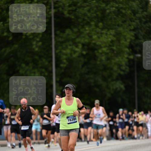 29.06.2025 - hella hamburg halbmarathon Dr. Thomas Lammeyer http://msf.ph/oto/8424828 29.06.2025 10:49:40 Kennedybrücke 1024, 1774, 1798, 2550, 2779, 3570, 4275, 4337, 4388, 5099, 5949, 6841, 6888, 7859, 7912, 8745, 8907, 9084, 10562, 10668, 10727 meine-sportfotos.de