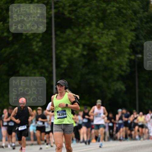 29.06.2025 - hella hamburg halbmarathon Dr. Thomas Lammeyer http://msf.ph/oto/8424835 29.06.2025 10:49:40 Kennedybrücke 1024, 1774, 1798, 2550, 2779, 3570, 4275, 4337, 4388, 5099, 5949, 6841, 6888, 7859, 7912, 8745, 8907, 9084, 10562, 10668, 10727 meine-sportfotos.de