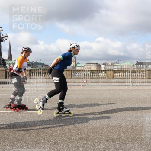 29.06.2025 - hella hamburg halbmarathon Lena Gebhardt http://msf.ph/oto/8424878 29.06.2025 08:58:44 Lombardsbrücke 140, 154 meine-sportfotos.de