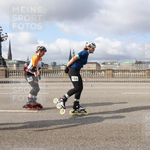 29.06.2025 - hella hamburg halbmarathon Lena Gebhardt http://msf.ph/oto/8424898 29.06.2025 08:58:44 Lombardsbrücke 140, 154 meine-sportfotos.de