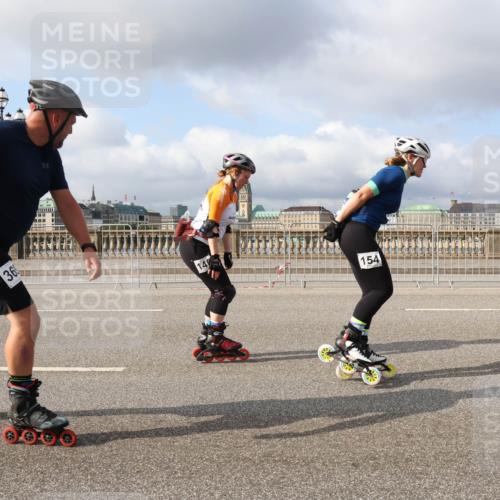29.06.2025 - hella hamburg halbmarathon Lena Gebhardt http://msf.ph/oto/8424939 29.06.2025 08:58:45 Lombardsbrücke 36, 14, 154 meine-sportfotos.de