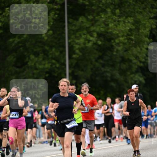 29.06.2025 - hella hamburg halbmarathon Dr. Thomas Lammeyer http://msf.ph/oto/8425128 29.06.2025 10:49:54 Kennedybrücke 1085, 1774, 2550, 2664, 2779, 2846, 2954, 3357, 3377, 3570, 3879, 3993, 4275, 4820, 5099, 5108, 5190, 5339, 5703, 5949, 6763, 7699, 7859, 7912, 8272, 8594, 9536, 10562, 10727, 11119, 11332 meine-sportfotos.de