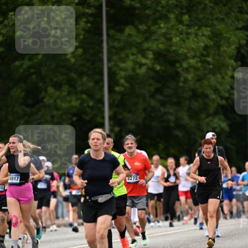 29.06.2025 - hella hamburg halbmarathon Dr. Thomas Lammeyer http://msf.ph/oto/8425135 29.06.2025 10:49:54 Kennedybrücke 1085, 1774, 2550, 2664, 2779, 2846, 2954, 3357, 3377, 3570, 3879, 3993, 4275, 4820, 5099, 5108, 5190, 5339, 5703, 5949, 6763, 7699, 7859, 7912, 8272, 8594, 9536, 10562, 10727, 11119, 11332 meine-sportfotos.de
