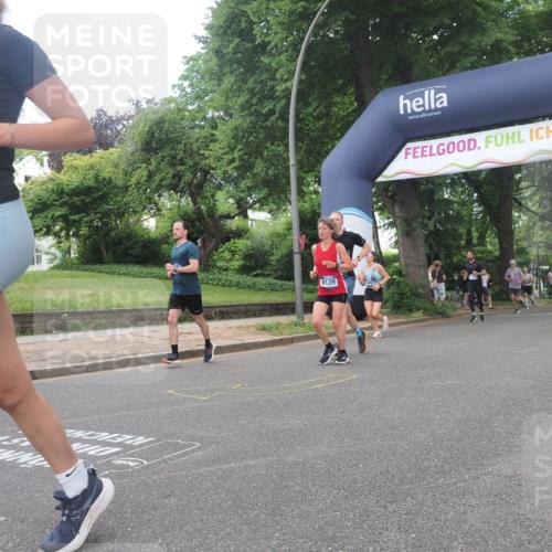 29.06.2025 - hella hamburg halbmarathon KatJ http://msf.ph/oto/8425193 29.06.2025 10:39:14 Zwischen KM18-KM19 1098, 2397, 2818, 4967, 6286, 8139 meine-sportfotos.de