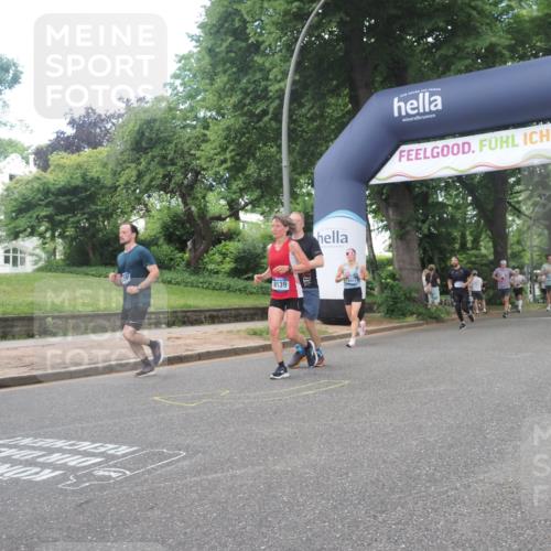 29.06.2025 - hella hamburg halbmarathon KatJ http://msf.ph/oto/8425206 29.06.2025 10:39:14 Zwischen KM18-KM19 1098, 2397, 2818, 4967, 6286, 8139 meine-sportfotos.de