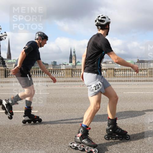 29.06.2025 - hella hamburg halbmarathon Lena Gebhardt http://msf.ph/oto/8425347 29.06.2025 08:58:46 Lombardsbrücke 221 meine-sportfotos.de
