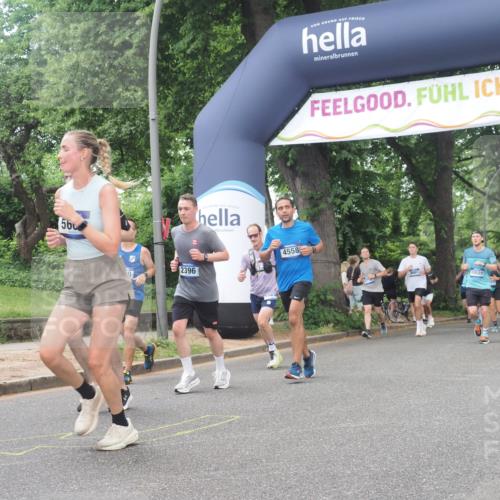 29.06.2025 - hella hamburg halbmarathon KatJ http://msf.ph/oto/8425721 29.06.2025 10:39:26 Zwischen KM18-KM19 2396, 3426, 4558, 4635, 5116, 5607, 6776, 7409, 8720 meine-sportfotos.de