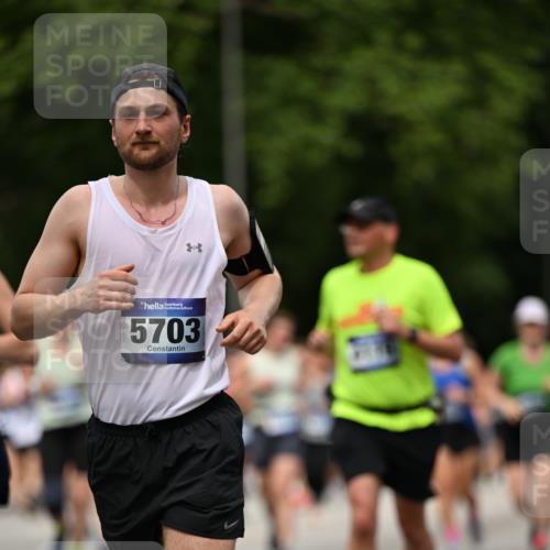 29.06.2025 - hella hamburg halbmarathon Dr. Thomas Lammeyer http://msf.ph/oto/8425789 29.06.2025 10:50:10 Kennedybrücke 1060, 1085, 1465, 1854, 2217, 2657, 2664, 2846, 2954, 2965, 3357, 3377, 3879, 3993, 4099, 4102, 4119, 4820, 5108, 5190, 5339, 5703, 5914, 6393, 6763, 6788, 6980, 7530, 7699, 7983, 8272, 8594, 9536, 11119, 11332, 11393 meine-sportfotos.de